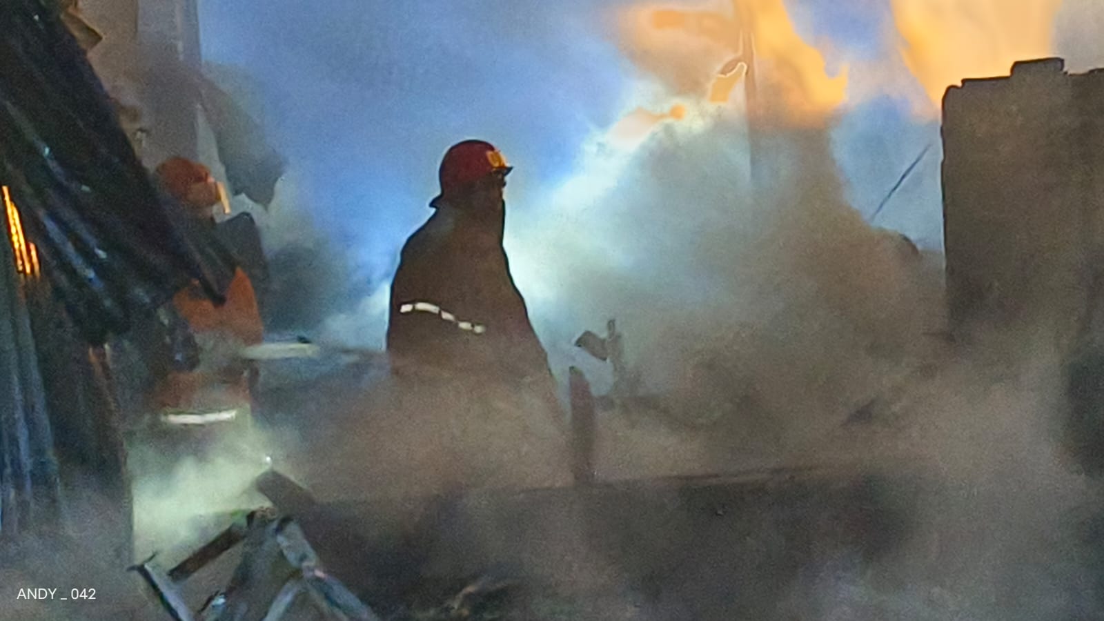 Kasus Kebakaran di Makassar Capai 359 Kali pada 2023, PLN di Harap Turun ke Lapagan Cek Kabel