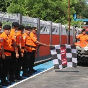 Personil Basarnas Makassar Antisipasi Lonjakan Arus Mudik Natal Dan Tahun 