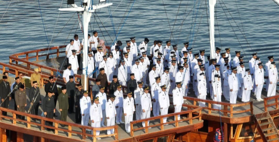 Pinisi Adama-Tungguma, Saksi Pengambilan Sumpah Pejabat Lingkup Pemkot Makassar