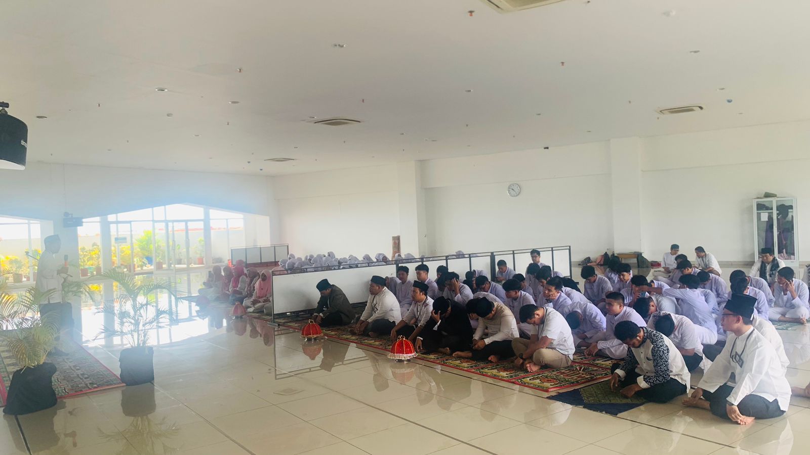 Sambut Bulan Suci Ramadan, SMA Islam Athirah 1 Makassar Gelar Kegiatan Tarhib Ramadan Sambut Bulan Suci Ramadan, SMA Islam Athirah 1 Makassar Gelar Kegiatan Tarhib Ramadan