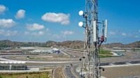 Indosat Ooredoo Hutchison Catatkan Kinerja Unggul di 2024, Laba Bersih Tumbuh 38,1{df032c2447091d586efe53d3c08629cd1746c2b12bc344eed88f184551fe1f71} dan Peningkatan EBITDA 10,2{df032c2447091d586efe53d3c08629cd1746c2b12bc344eed88f184551fe1f71}